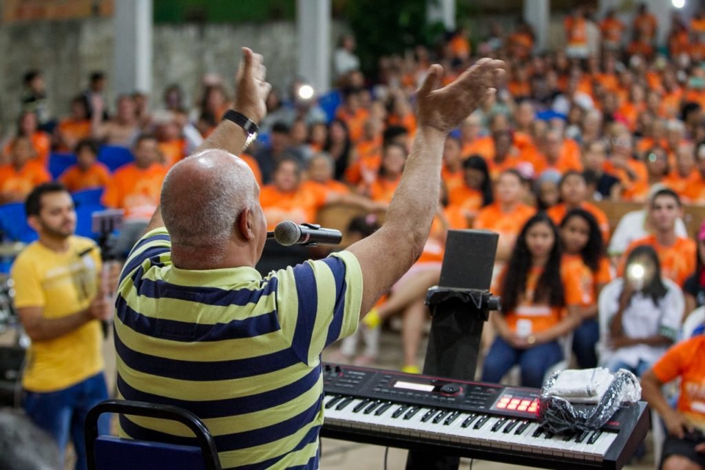 Matos Nascimento encerra evento religioso em Curionópolis