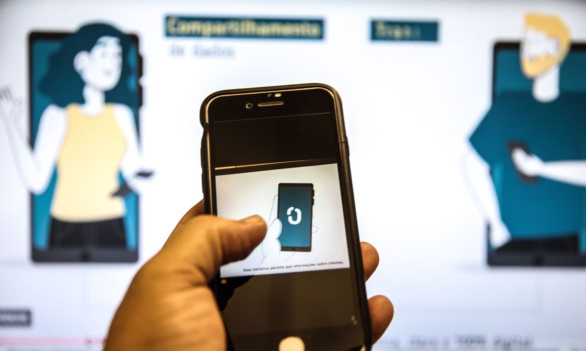 Cliente pode autorizar acesso a dados entre bancos