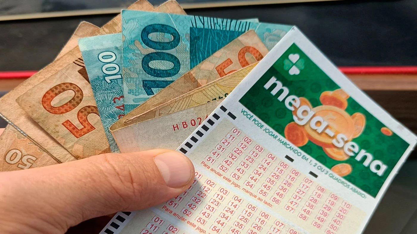 R$ 200 Milhões na Poupança: Quanto Rende por Mês?