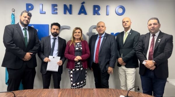 Cofen pede revogação da suspensão do Piso Salarial da Enfermagem