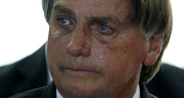 Bolsonaro em pânico, Lula assina MP pra derrubar os sigilos