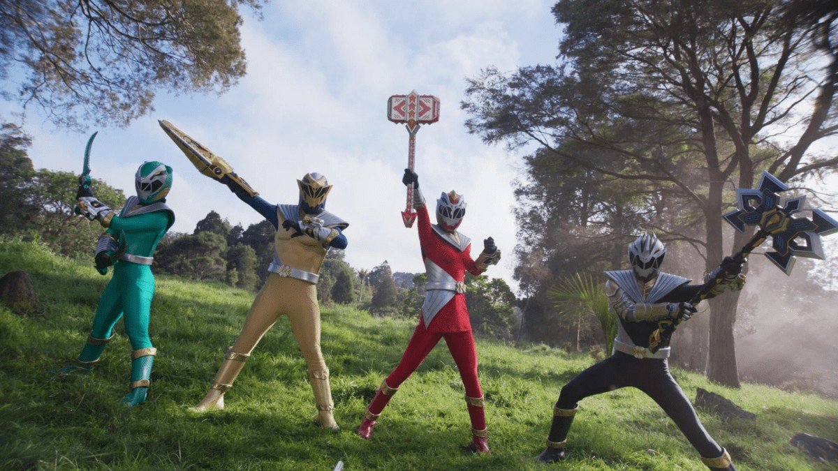 Portal F5 - Netflix revela imagens exclusivas de Power Rangers...