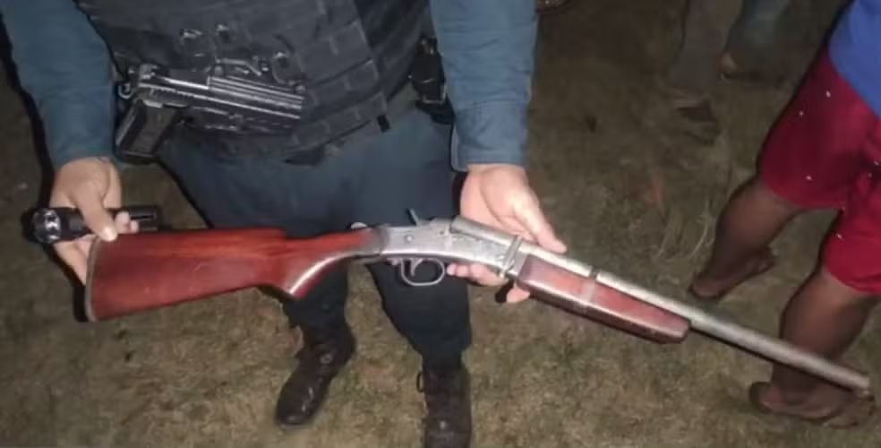 Criança Morre em Acidente com Espingarda
