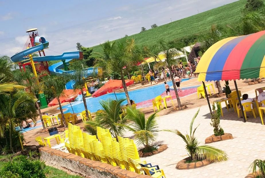 Trabalhador demitido por justa causa após atestado falso