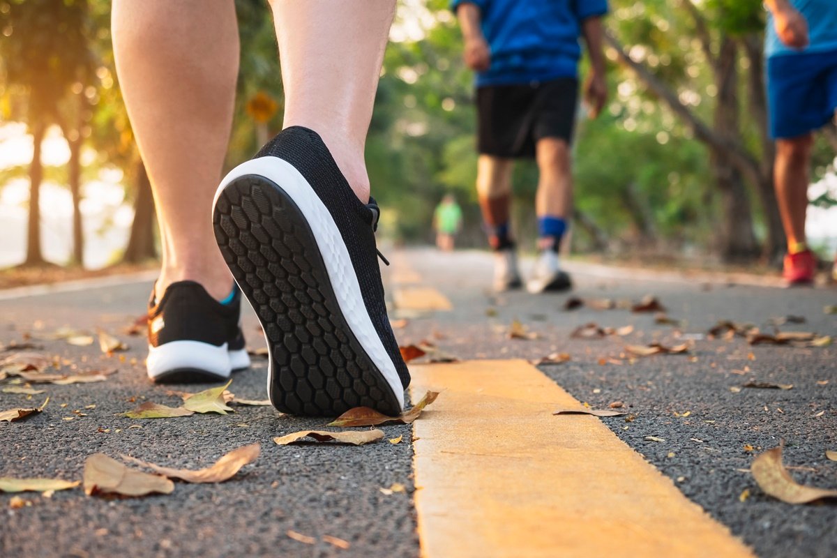 Como Economizar com Hábitos Saudáveis