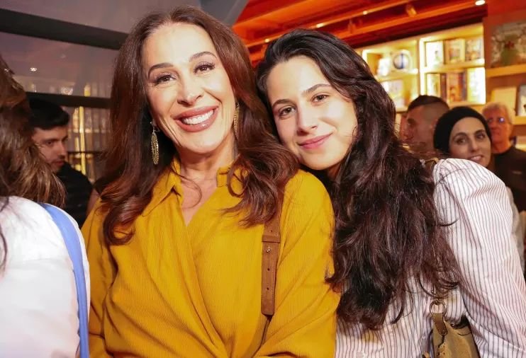 Claudia Raia e educação sexual: especialistas debatem polêmica com vibrador