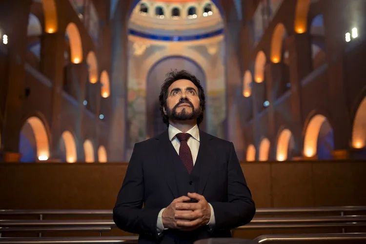 Padre Fábio de Melo e a luta contra a depressão