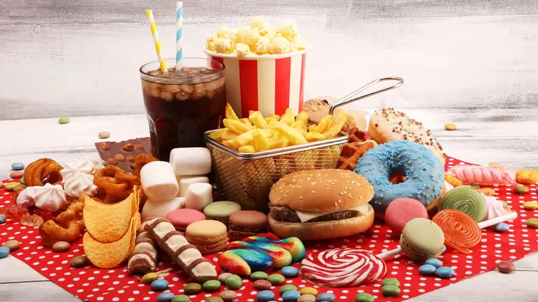 Resíduos de agrotóxicos em alimentos ultraprocessados alarmam estudo