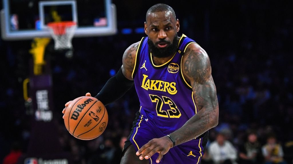 LeBron James Anuncia Data para Aposentadoria