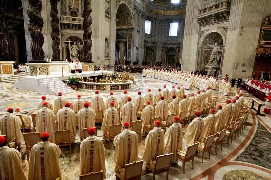Quem Será o Novo Papa, Vaticano Movimenta Sucessão