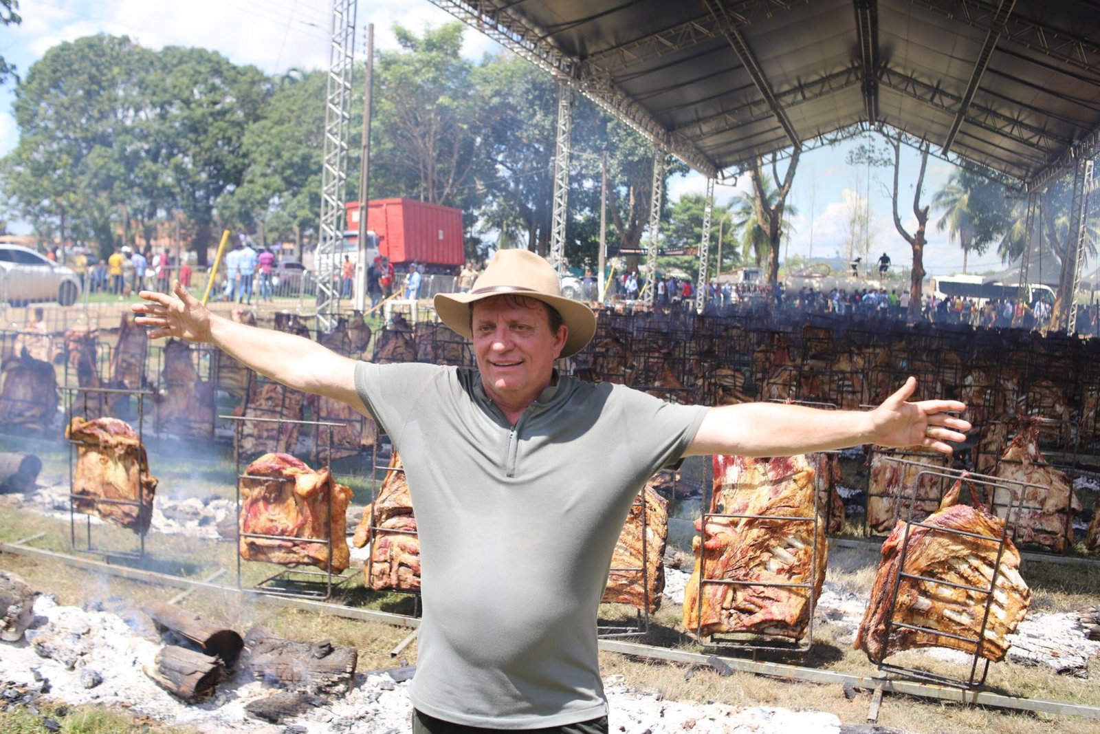 Superfaturamento é alvo de ação contra Darci Lermen