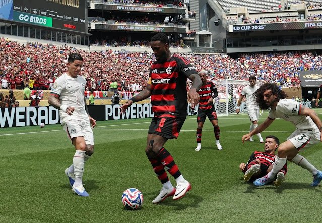 Flamengo conquista vitória histórica contra Chelsea