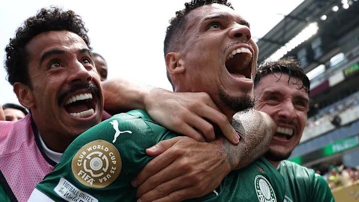 Palmeiras supera Botafogo no Mundial de Clubes