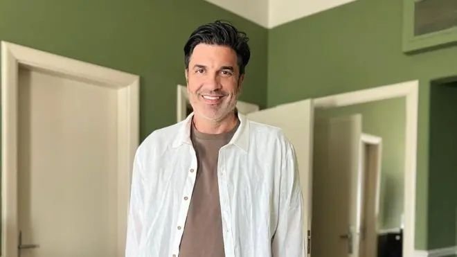 Edu Guedes segue firme após retirada de tumor