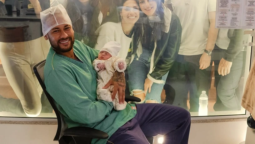 Filha de Neymar nasce em hospital de luxo