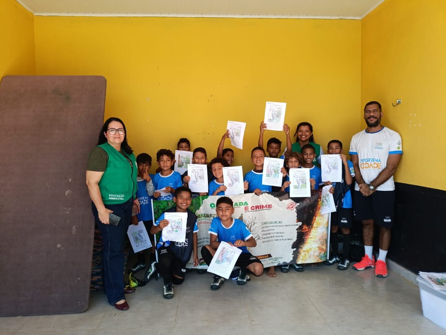 Oficina socioambiental mobiliza jovens contra queimadas