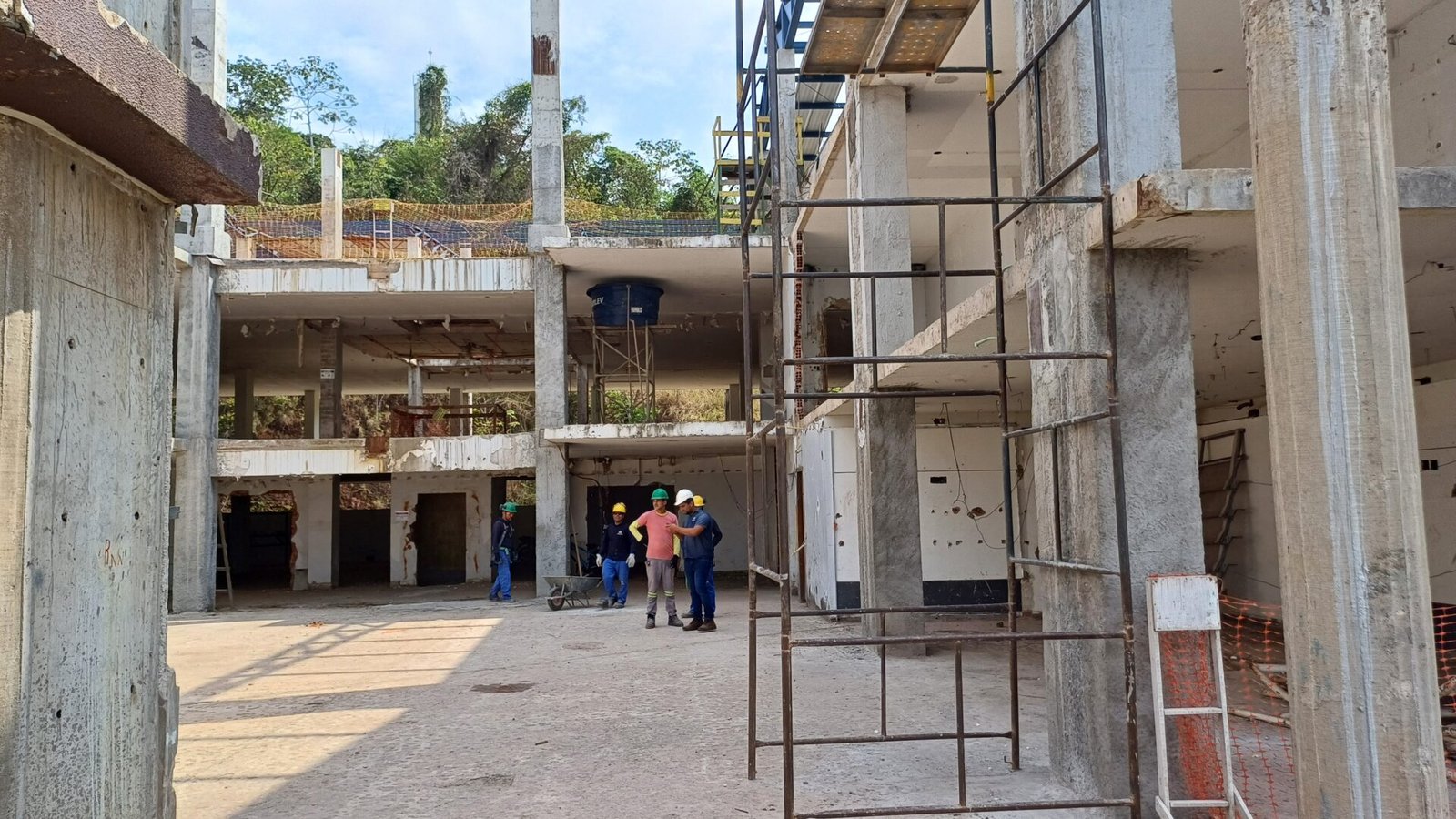 Reconstrução da antiga Prefeitura de Parauapebas ganha nova fase