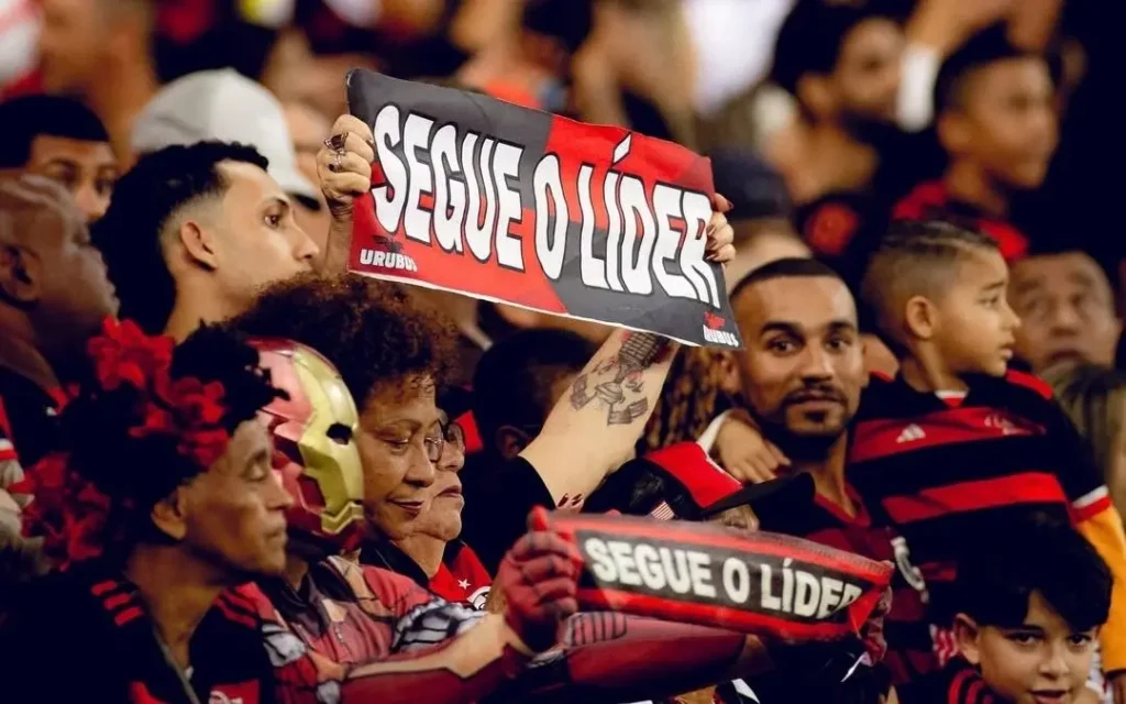 Flamengo lidera chances de título no Brasileirão 2025