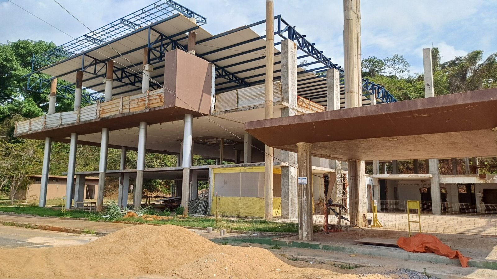 Reconstrução da antiga Prefeitura de Parauapebas ganha nova fase