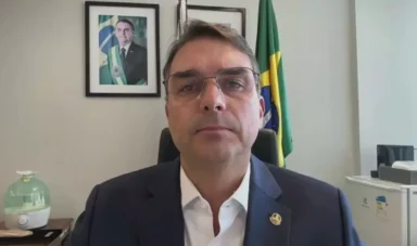 Direita oficializa Flávio Bolsonaro para 2026